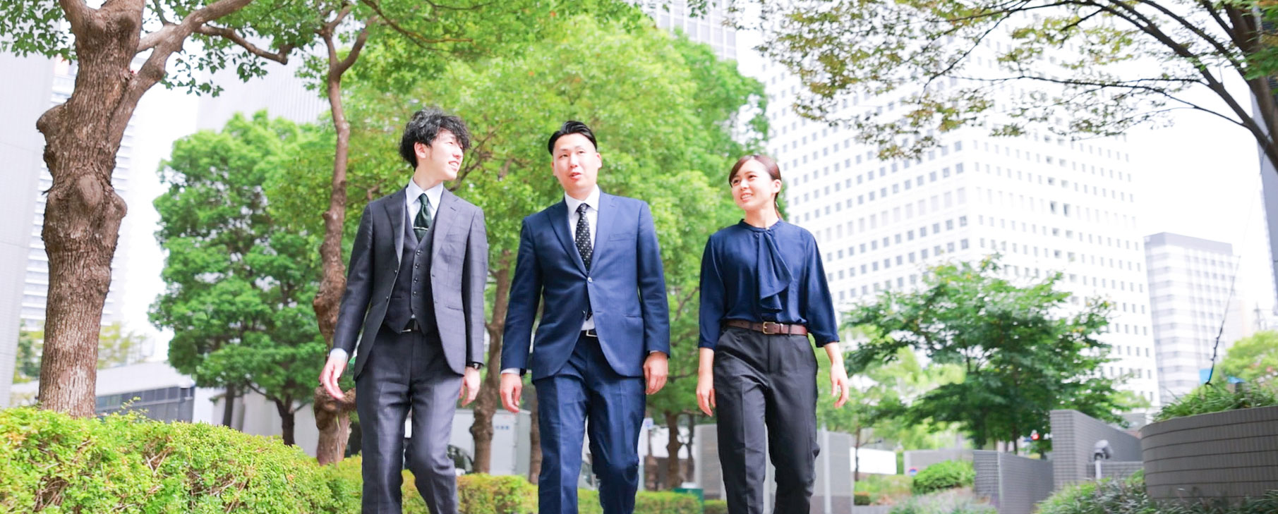 スタッフの３ショット