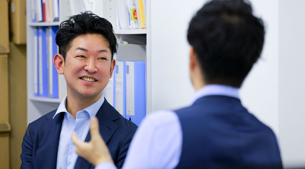 経営陣と距離が近い